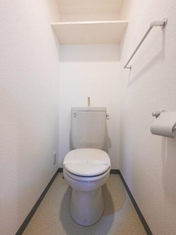 トイレ　同タイプ参考写真