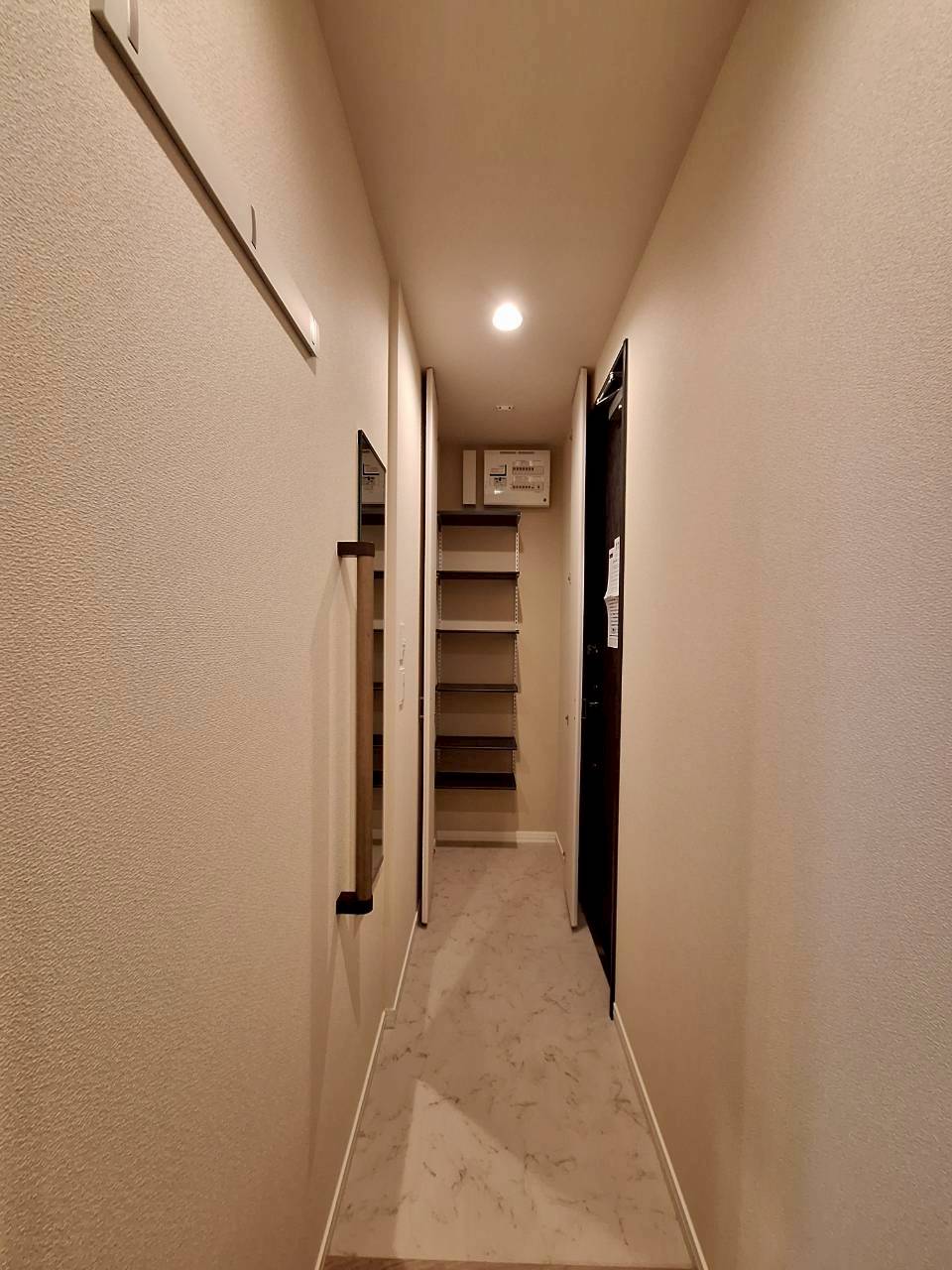 玄関　玄関