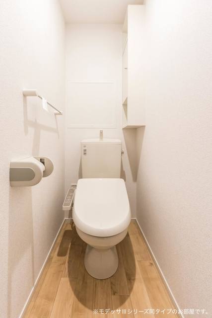 トイレ　★建築中のためパース写真です★