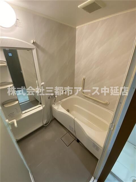 バス・シャワールーム　朝日山王マンション