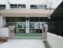 小学校　渋谷区立幡代小学校（小学校）まで431m