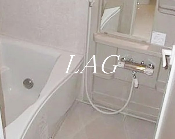 バス・シャワールーム　お風呂です。