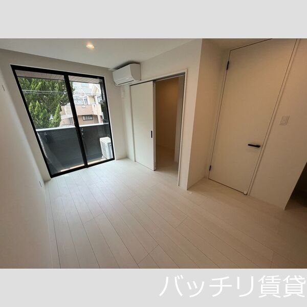 その他　画像は、同型タイプの為、現状を優先いたします。