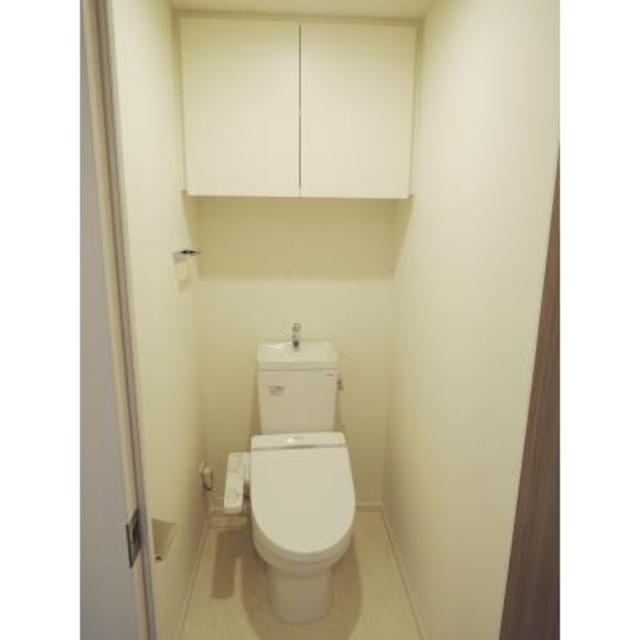 トイレ　※写真は同タイプ住戸です。
