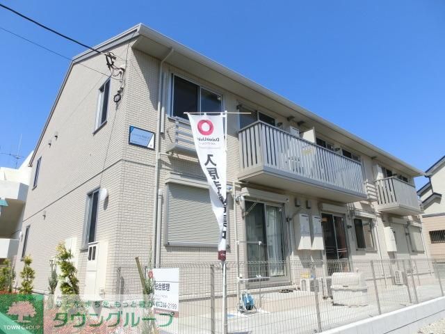 建物外観　2013年築　人気の大和施工