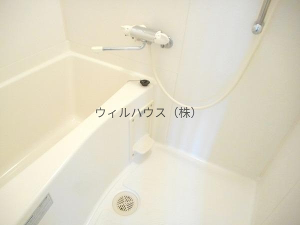 バス・シャワールーム　シングルレバー水栓！