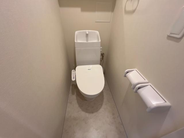 トイレ　シャワー付トイレ