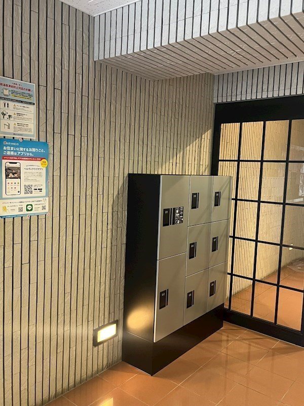 エントランス　便利な宅配BOX★