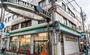 コンビニ　ファミリーマート幡ヶ谷駅南店（コンビニ）まで371m