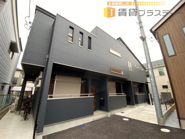 建物外観　閑静な住宅街で落ち着いた暮らし。