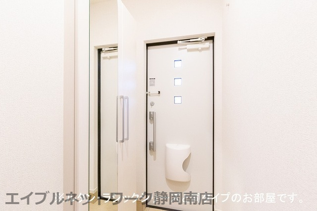 玄関　イメージ