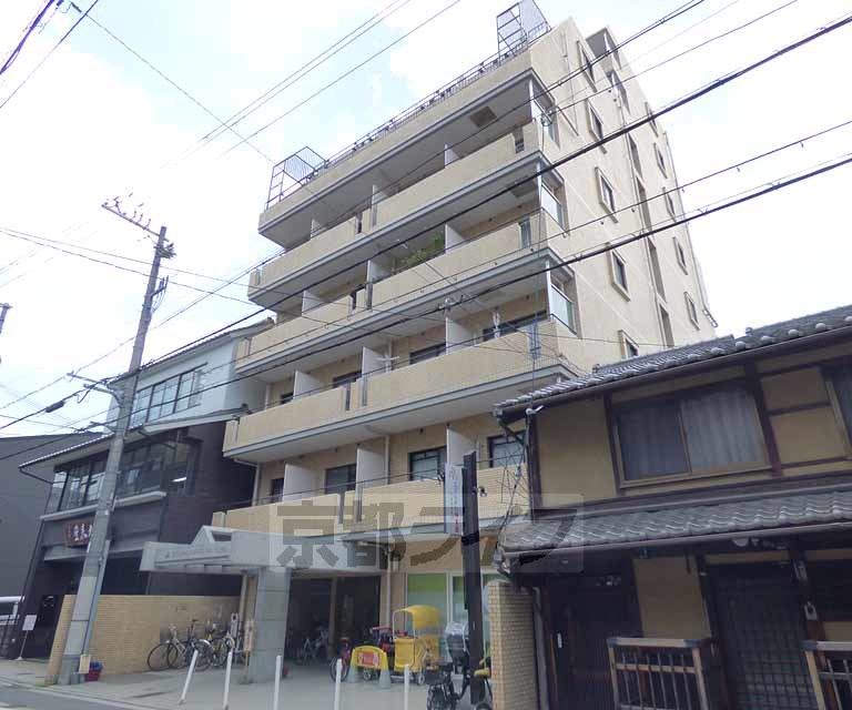DETOM-1烏丸二条の外観写真
