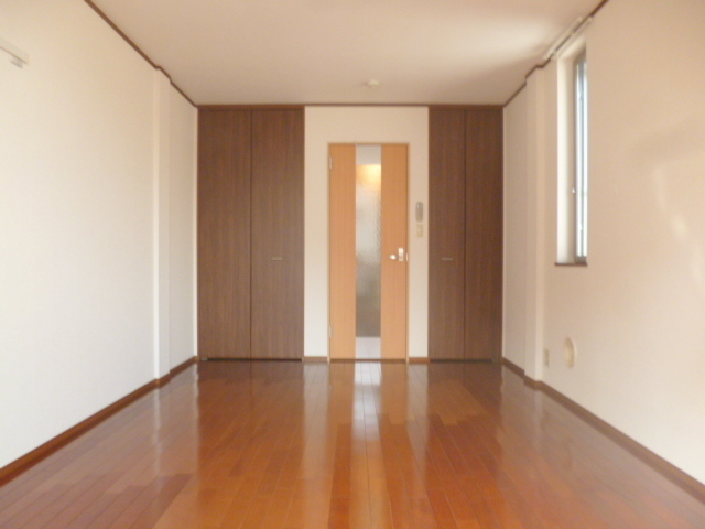 居室・リビング　★キレイなフローリングのお部屋です★