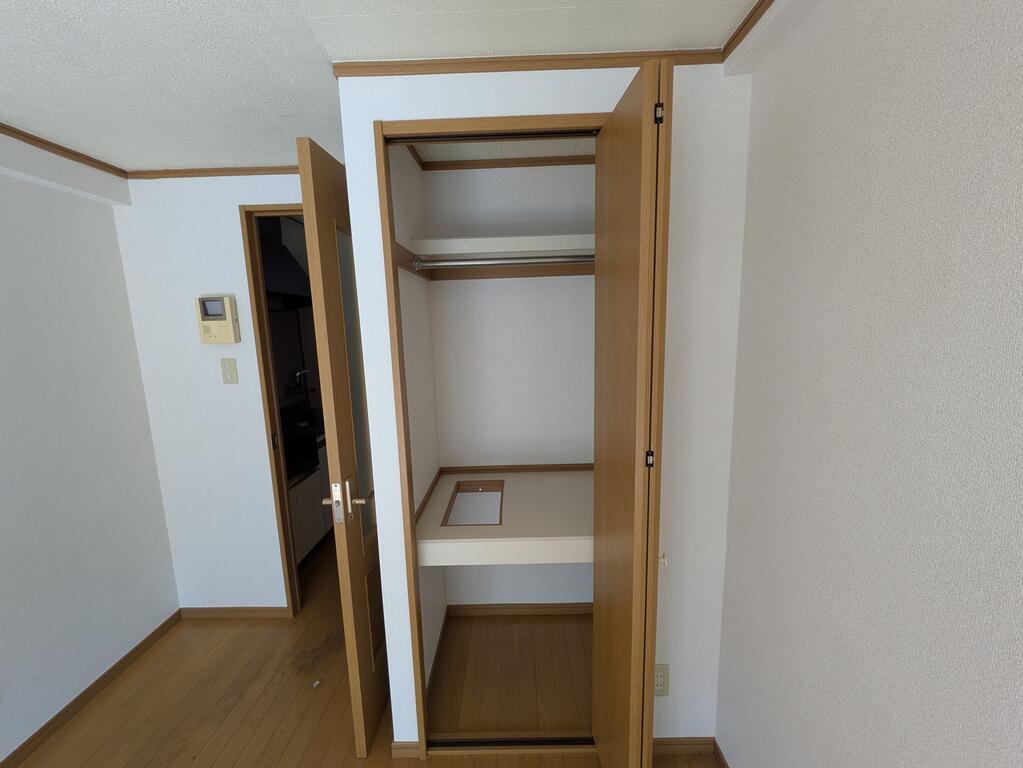 ゼルコバ上杉の内装写真