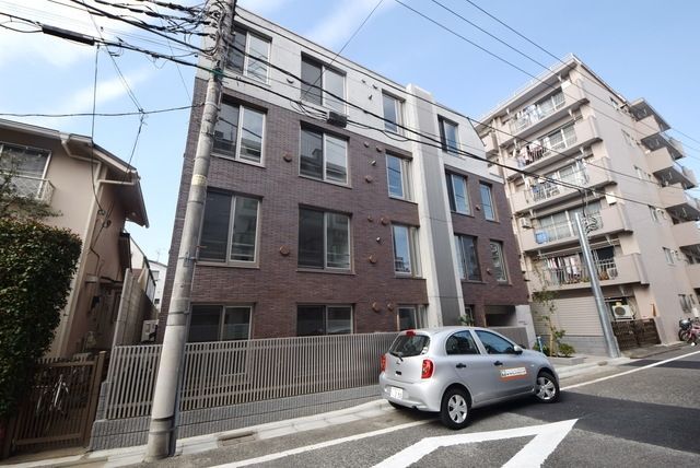 ラペルラ世田谷赤堤の外観写真
