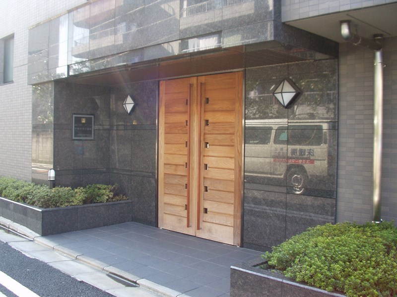 ルーブル学芸大学五番館の外観写真