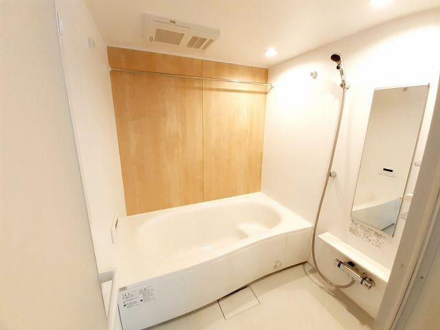 ＪＲ常磐線 亘理駅 徒歩18分 2階建 築3年の風呂写真