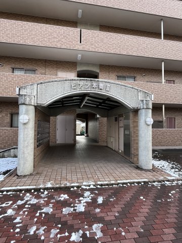 ビアン本間IIの外観写真