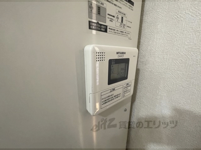 その他設備　給湯器リモコン