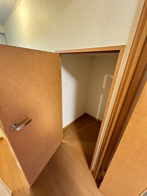 収納　同施工会社参考写真です