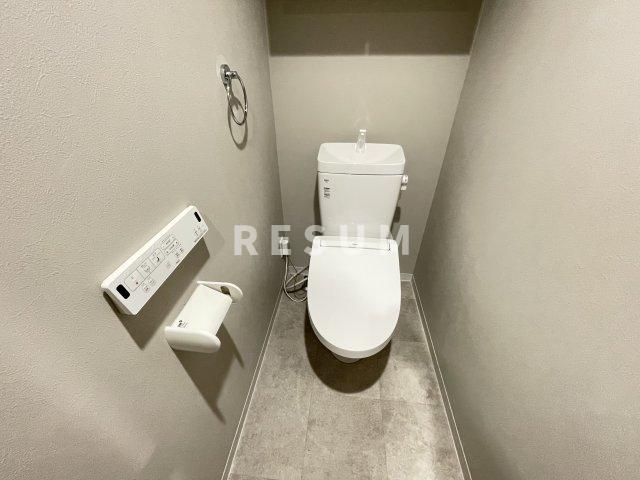 ＪＲ総武線 千葉駅 徒歩15分 8階建 築2年のトイレ写真