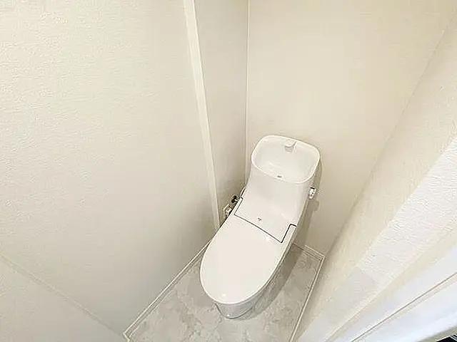 都営浅草線 本所吾妻橋駅 徒歩2分 10階建 築54年のトイレ写真