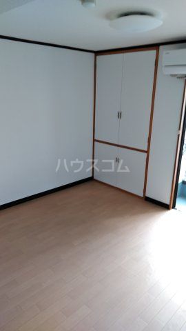 エルムーントビサンの居間写真