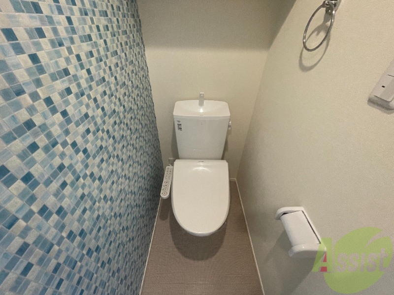 トイレ　こちらはトイレです。清潔感があり、安心して使用できます。