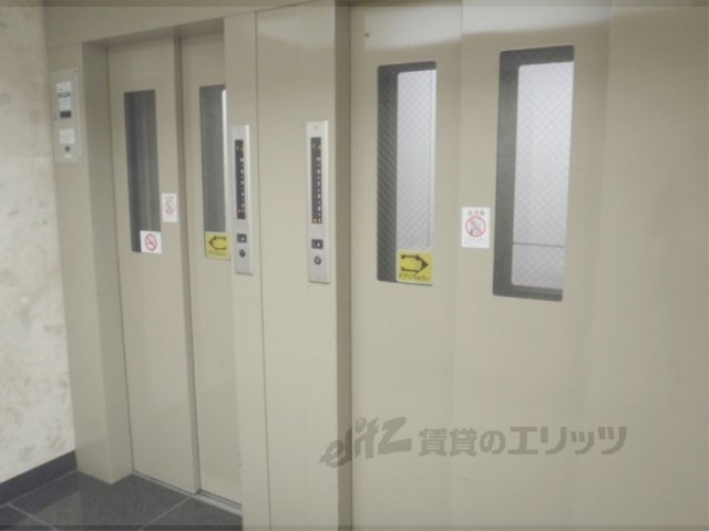 その他　エレベーター