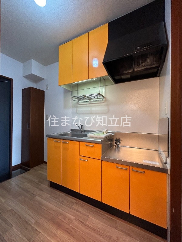 キッチン　同型別部屋写真