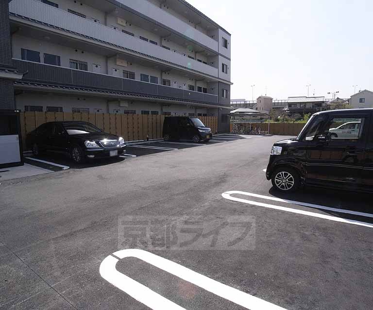 駐車場　敷地内の駐車場です。