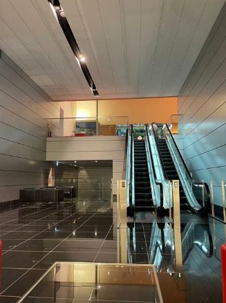 都営大江戸線 西新宿五丁目駅 徒歩2分 36階建 築22年の外観写真