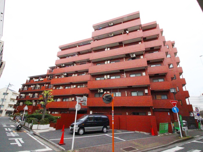 ライオンズプラザ南太田の外観写真