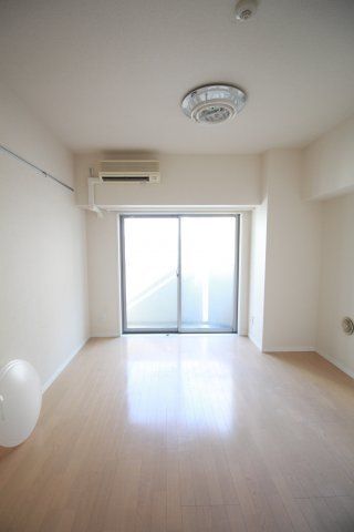 居室・リビング　（別タイプ参考写真）シンシア千駄木　文京区千駄木3