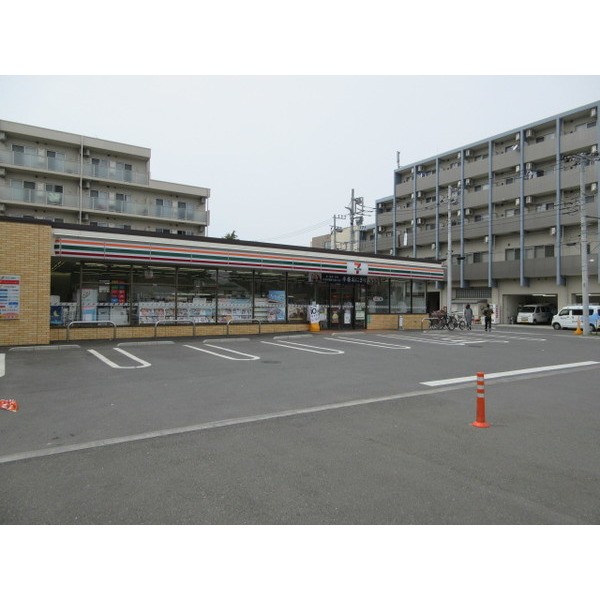 コンビニ　セブンイレブン小金井梶野通り店（コンビニ）まで102m