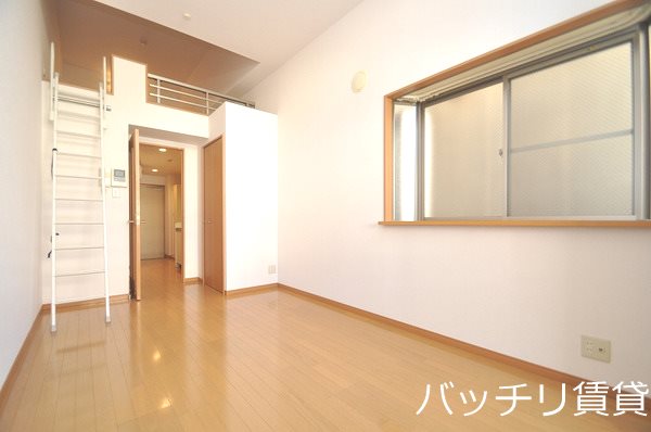 居室・リビング　※室内写真等は同型タイプの為、現状優先となります。