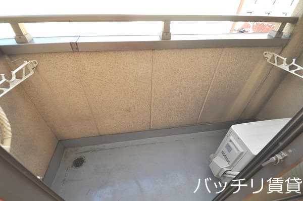 バルコニー　※室内写真等は同型タイプの為、現状優先となります。