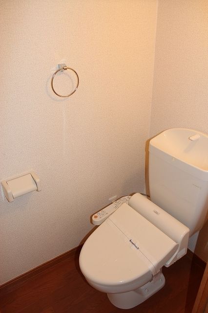 その他　温水洗浄便座付