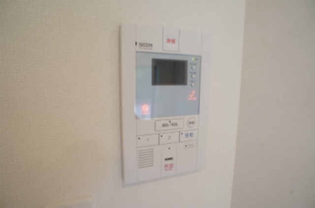 セキュリティ　モニター付きインターホン