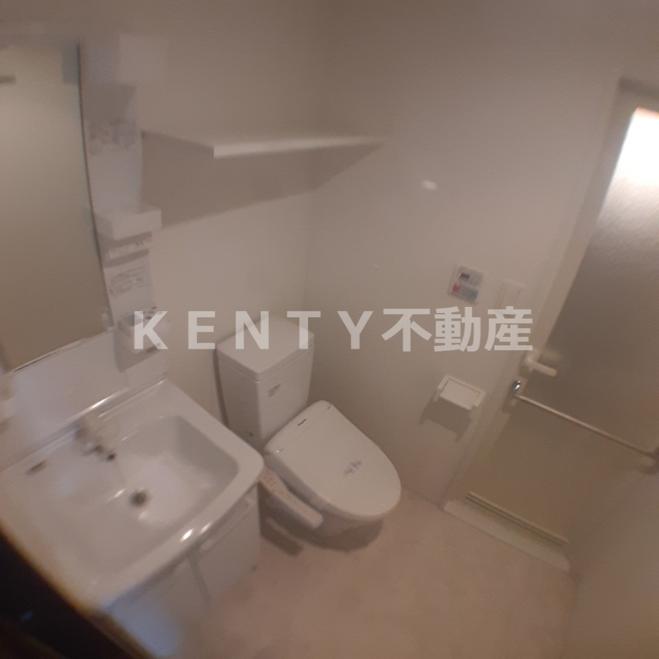 トイレ　ゆったりとした空間のトイレです