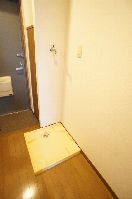 その他　洗濯機は室内に設置可能です！