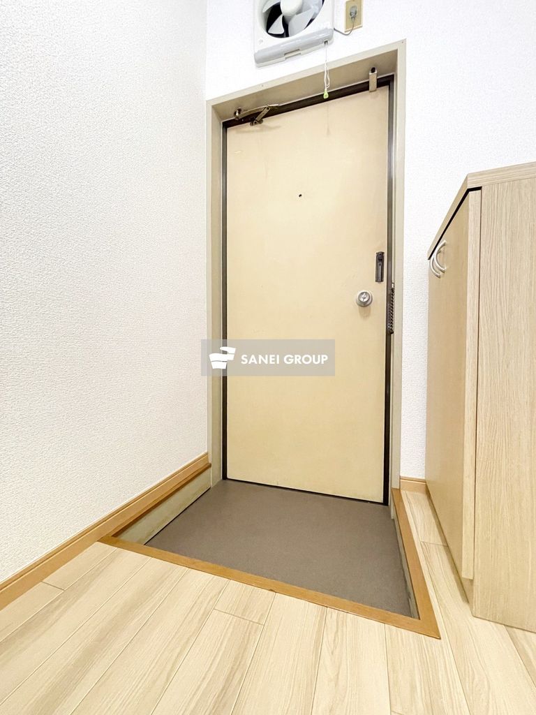 玄関　同仕様