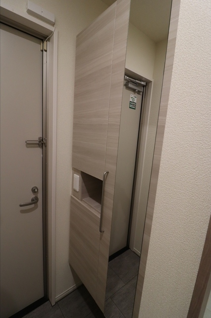 玄関　シューズボックス（トールタイプ）
