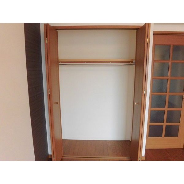 収納　同タイプ内観です