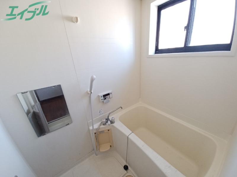バス・シャワールーム　別部屋参考写真です