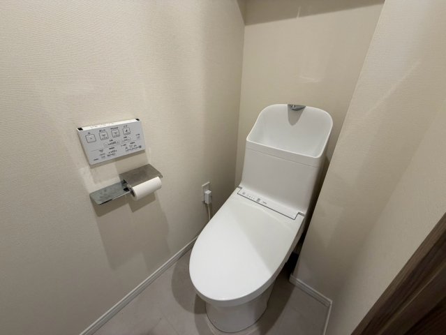 メロディーハイム茨木パークアヴェニューのトイレ写真