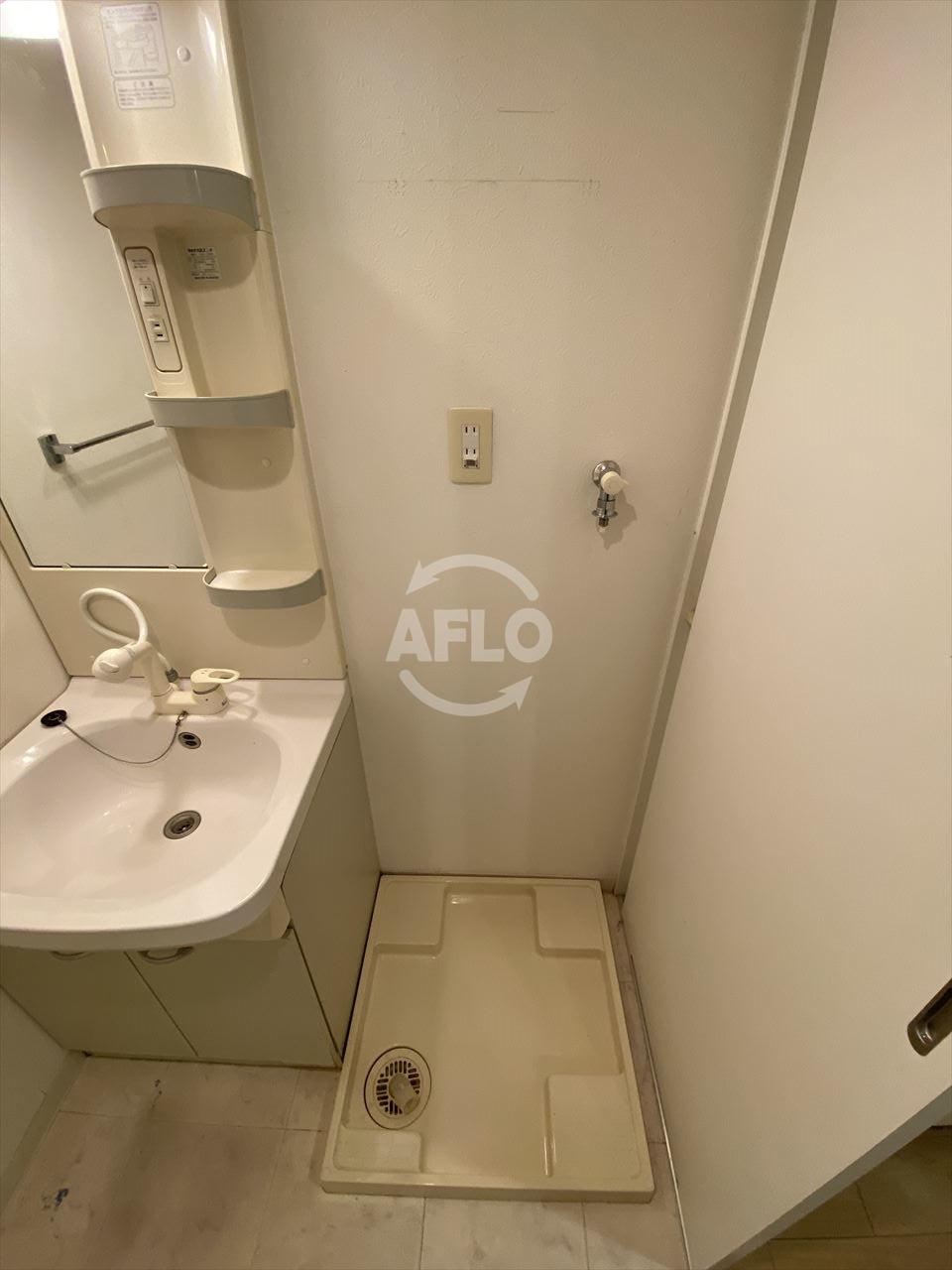 その他設備　FLAT34上本町　洗濯機置場
