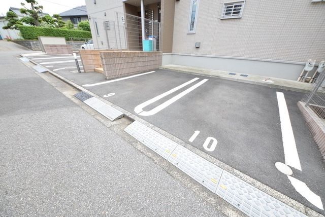 駐車場　お問合せはタウンハウジングまで！※現地待合わせ相談可能