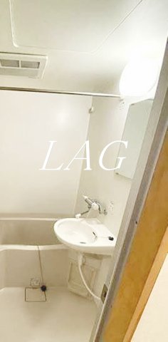 バス・シャワールーム　お風呂です。