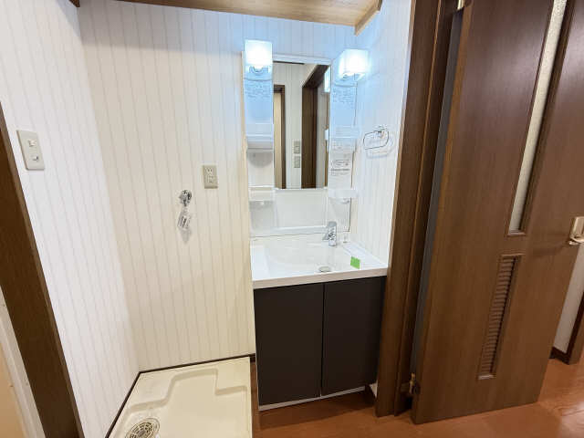 バーディー本町ハイツの内装写真